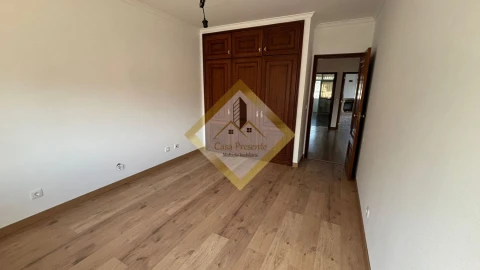 Apartamento T2 para Venda em Madalena