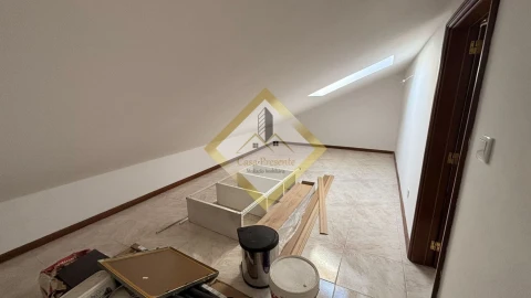 Apartamento T2 para Venda em Madalena