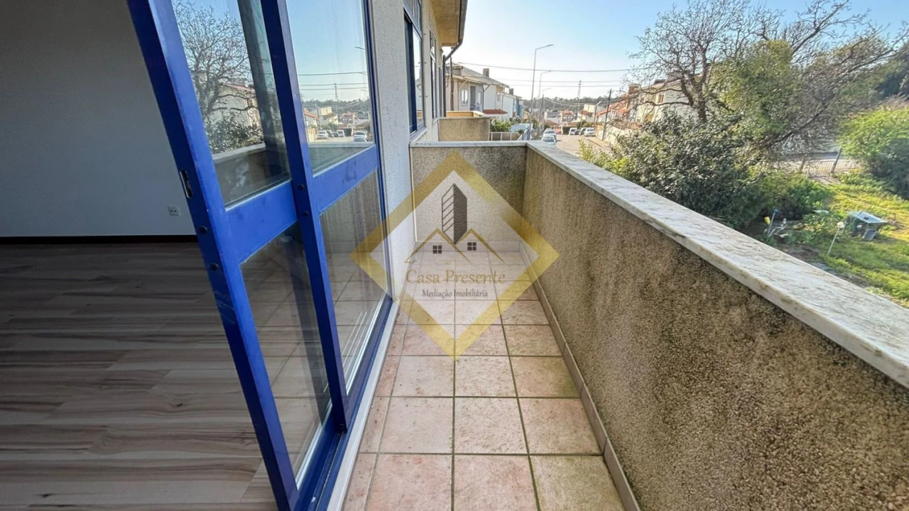 Apartamento T2 para Venda em Madalena Foto 13