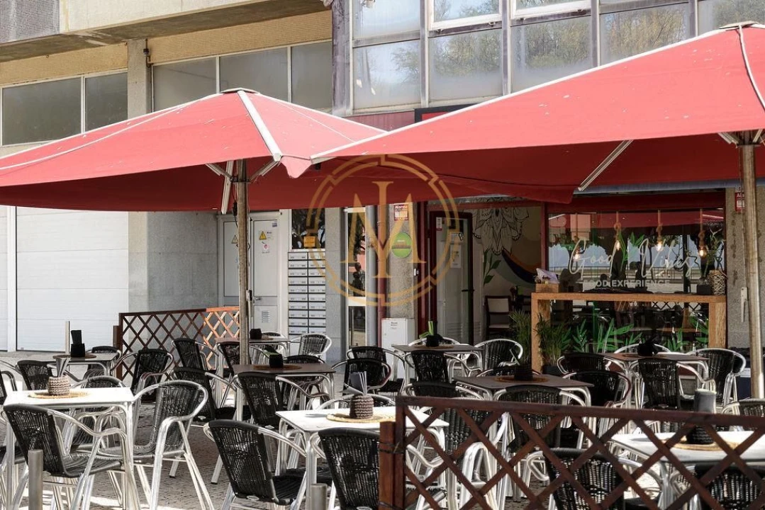 Loja para Trespasse em Póvoa de Varzim, Beiriz e Argivai Foto 9