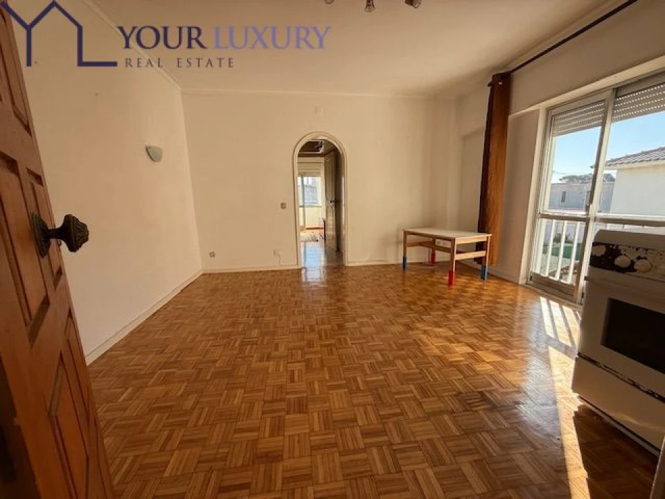 Apartamento T1 para Venda em Cascais e Estoril Foto 4