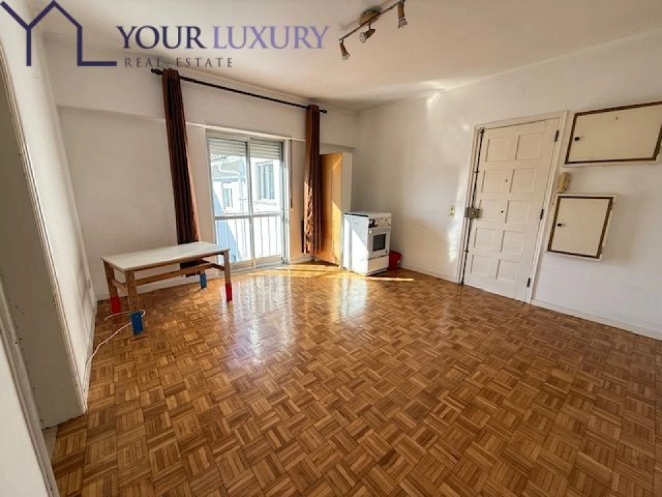 Apartamento T1 para Venda em Cascais e Estoril Foto 2