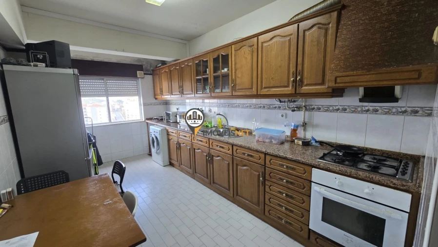 Apartamento T2 para Venda em Castelo Branco Foto 3