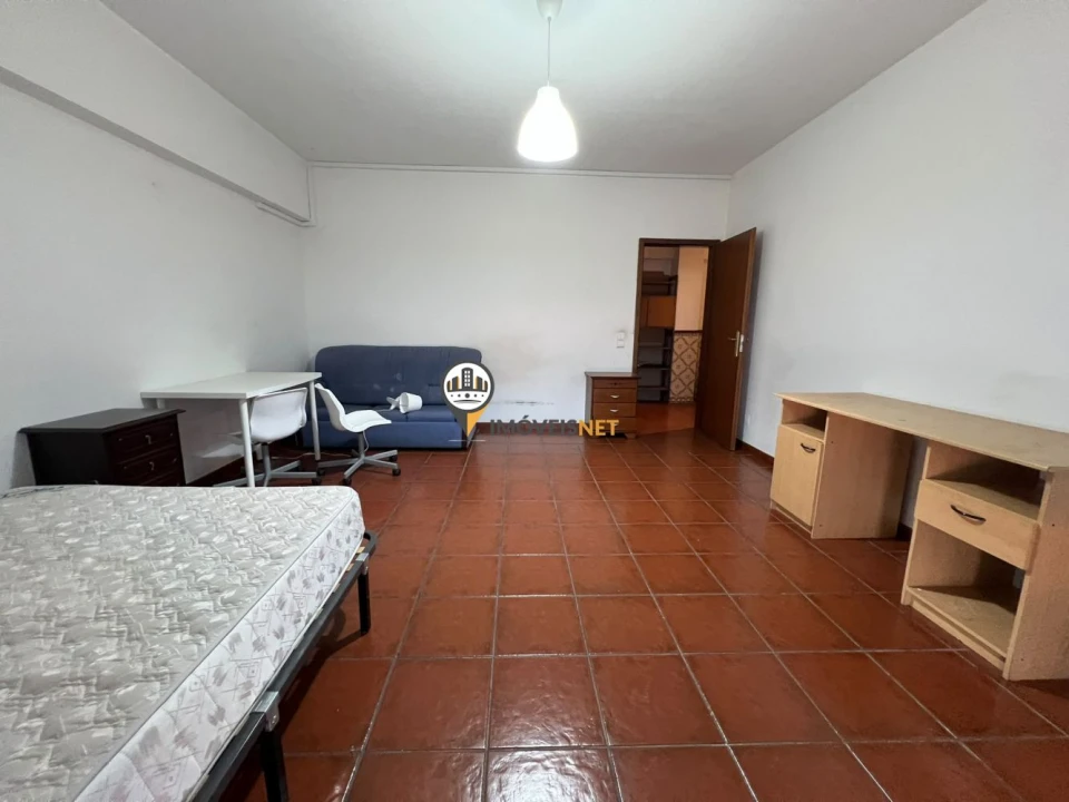 Apartamento T2 para Venda em Castelo Branco Foto 2