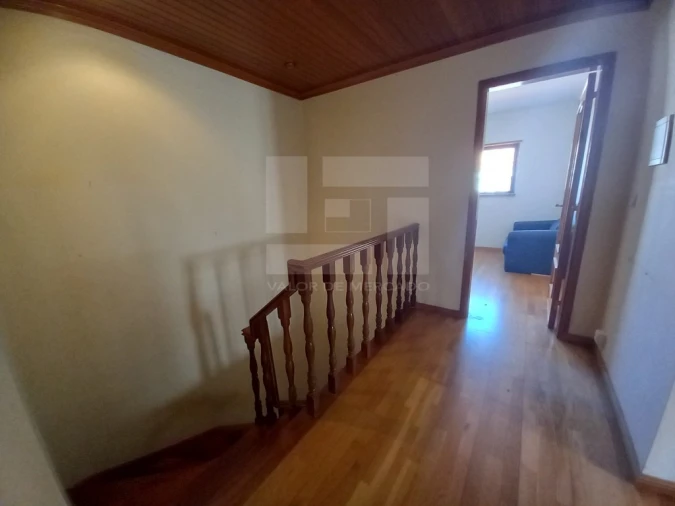 Moradia T4 para Venda em Santo Isidoro Foto 46