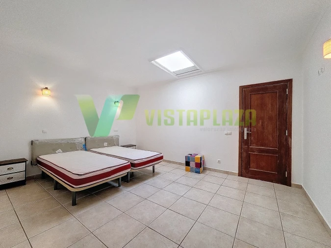 Quinta T3 para Venda em Portimão Foto 29