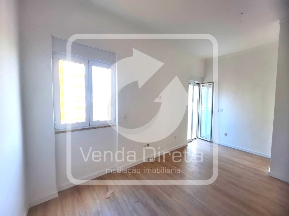 Apartamento T3 para Venda em Alto do Seixalinho, Santo André e Verderena Foto 7