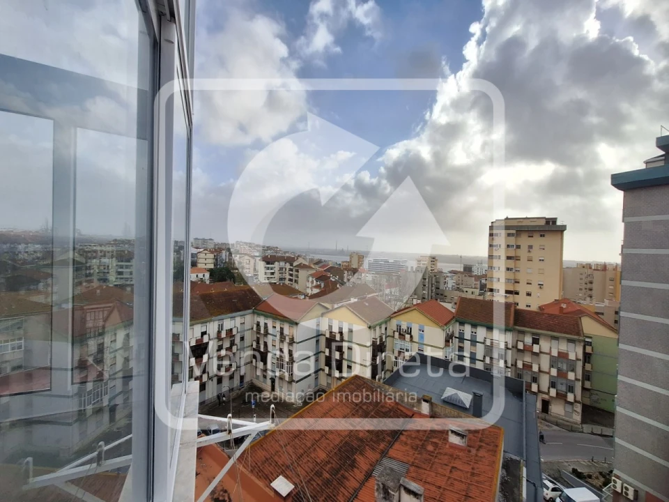 Apartamento T3 para Venda em Alto do Seixalinho, Santo André e Verderena Foto 29