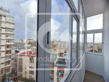 Apartamento T3 para Venda em Alto do Seixalinho, Santo André e Verderena