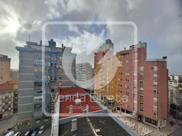 Apartamento T3 para Venda em Alto do Seixalinho, Santo André e Verderena