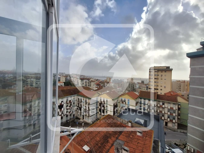 Apartamento T3 para Venda em Alto do Seixalinho, Santo André e Verderena Foto 29