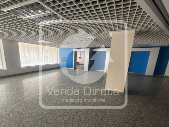 Loja para Venda em Miranda do Corvo Foto 2