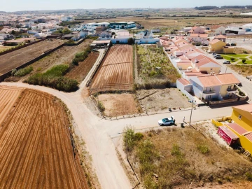 Terreno para Venda em Atouguia da Baleia