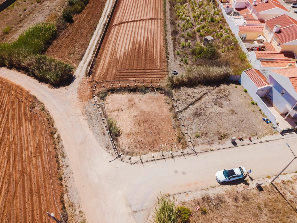 Terreno para Venda em Atouguia da Baleia Foto 3