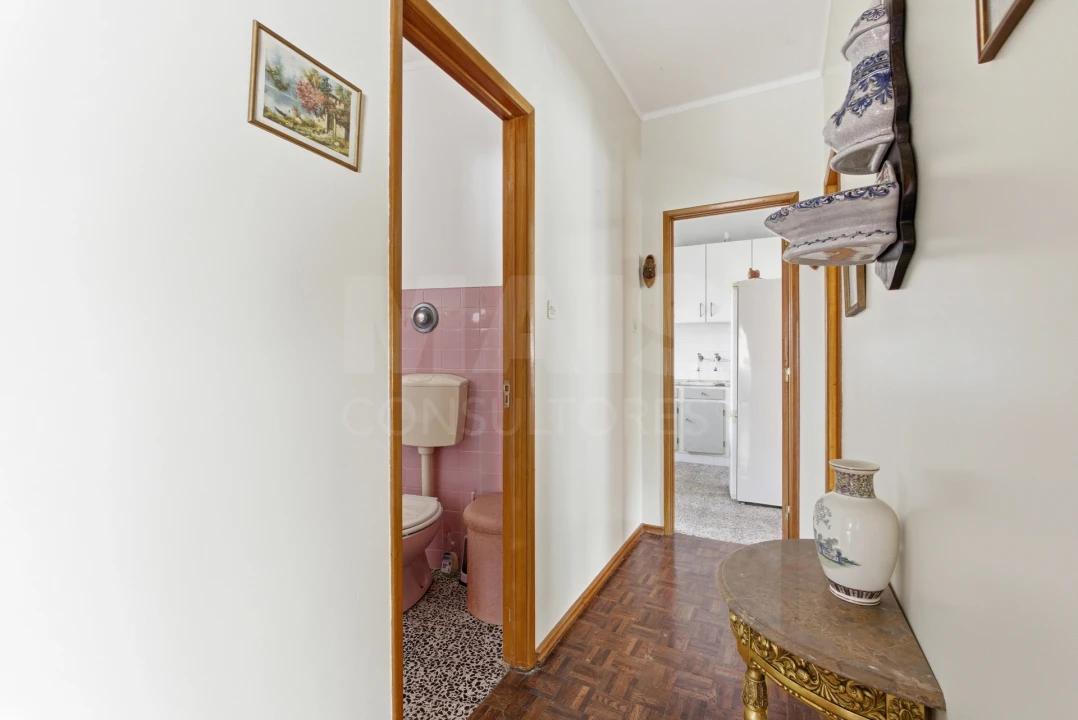 Apartamento T2 para Venda em Peniche Foto 6