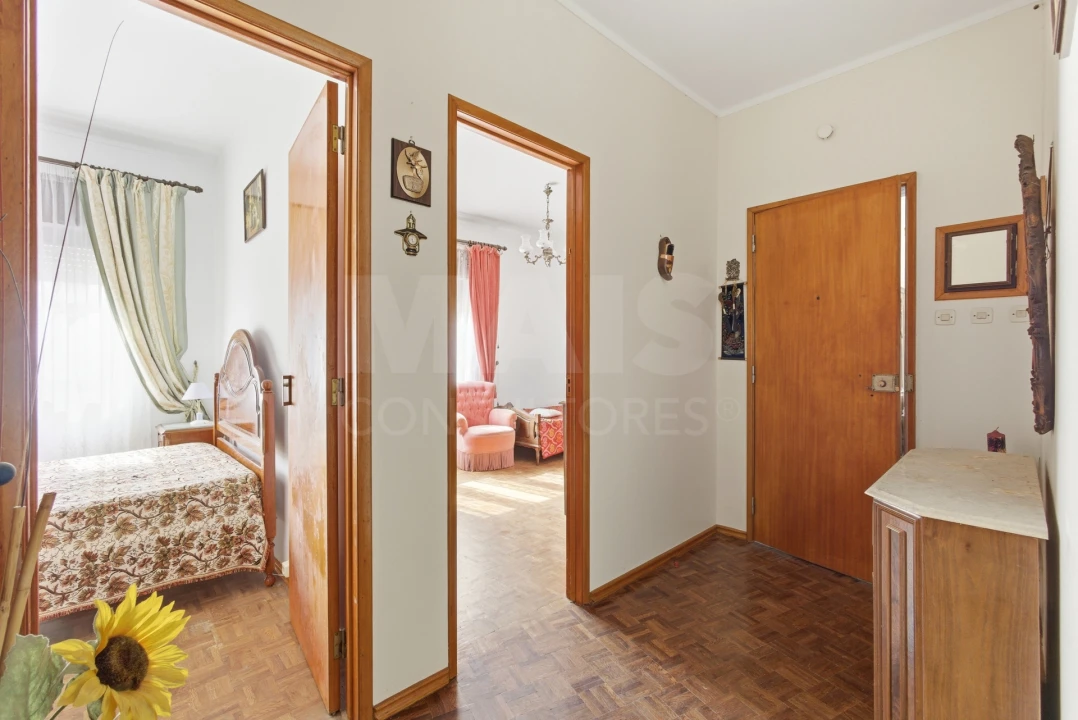 Apartamento T2 para Venda em Peniche Foto 12