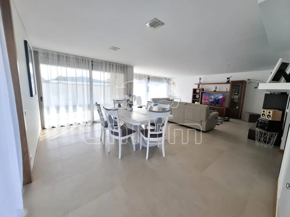 Moradia T3 para Venda em Seixas Foto 5