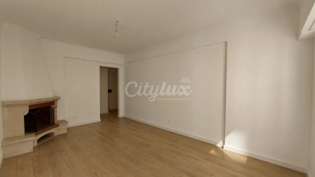 Apartamento T2 para Arrendamento em Cacém e São Marcos Foto 7