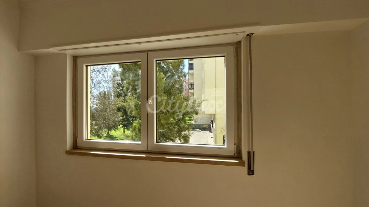 Apartamento T2 para Arrendamento em Cacém e São Marcos Foto 9