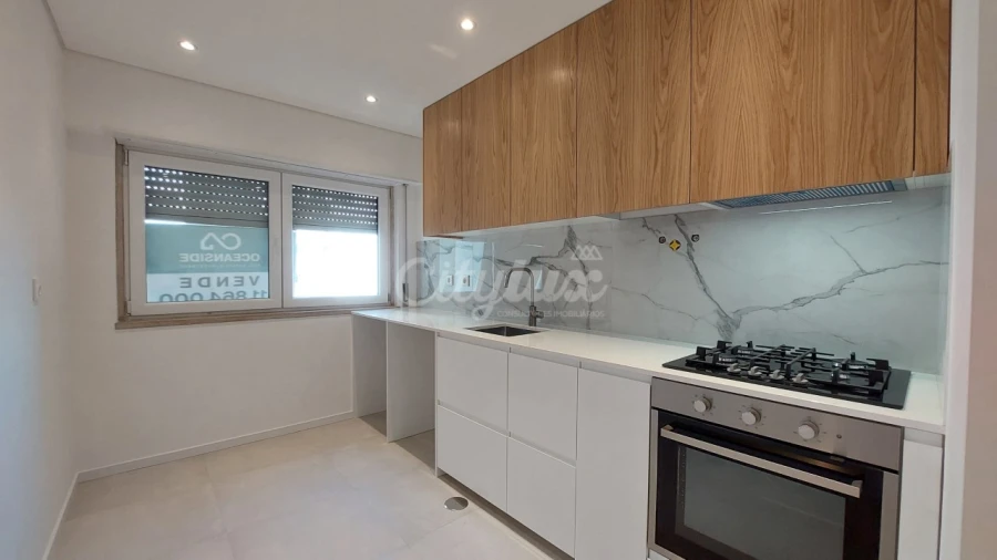 Apartamento T2 para Arrendamento em Cacém e São Marcos Foto 2