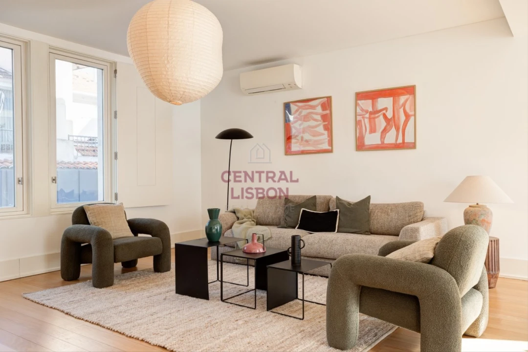 Apartamento T4 para Arrendamento em Santa Maria Maior Foto 5