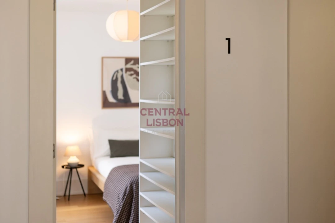 Apartamento T4 para Arrendamento em Santa Maria Maior Foto 18