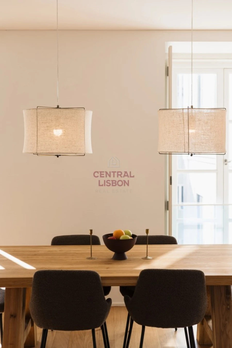 Apartamento T4 para Arrendamento em Santa Maria Maior Foto 7