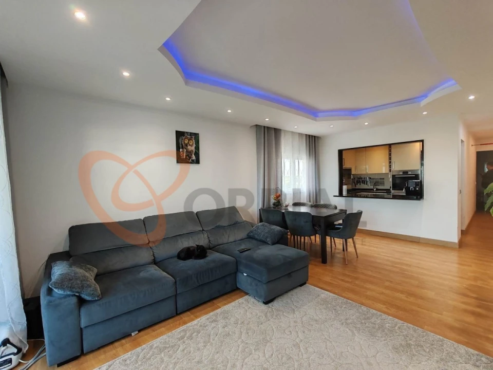 Apartamento T2 para Venda em Albufeira e Olhos de Água Foto 7