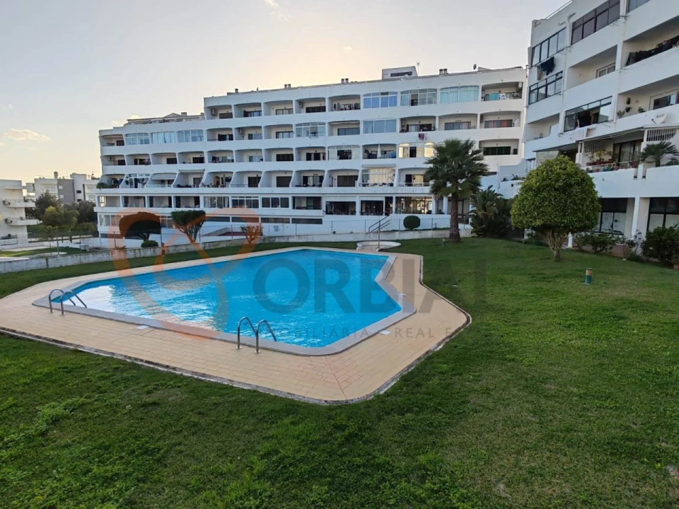 Apartamento T2 para Venda em Albufeira e Olhos de Água Foto 27