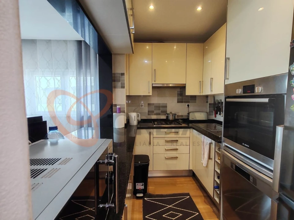 Apartamento T2 para Venda em Albufeira e Olhos de Água Foto 6