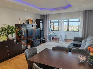 Apartamento T2 para Venda em Albufeira e Olhos de Água