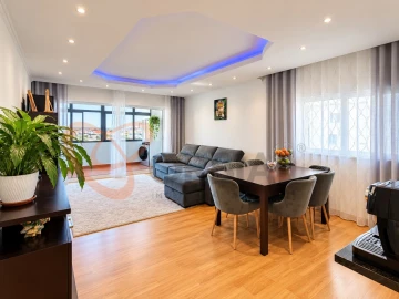 Apartamento T2 para Venda em Albufeira e Olhos de Água