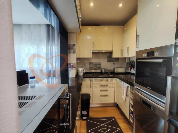 Apartamento T2 para Venda em Albufeira e Olhos de Água Foto 6