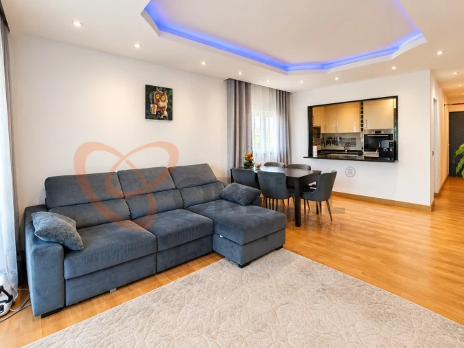 Apartamento T2 para Venda em Albufeira e Olhos de Água Foto 2