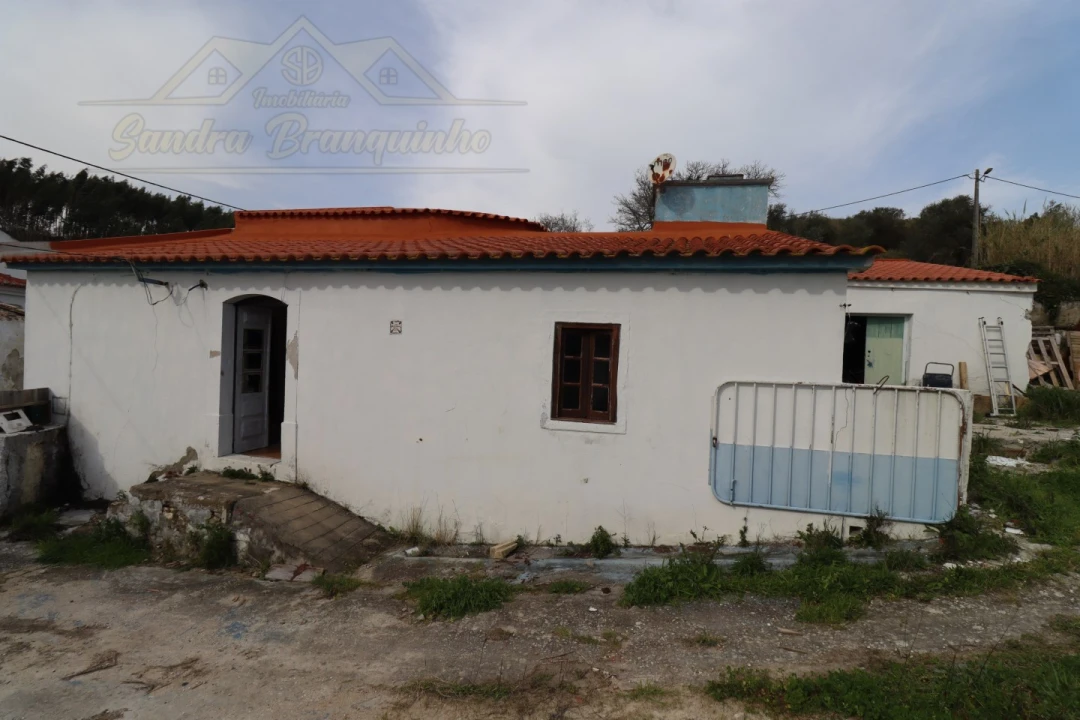 Moradia T3 para Venda em Dois Portos e Runa Foto 15