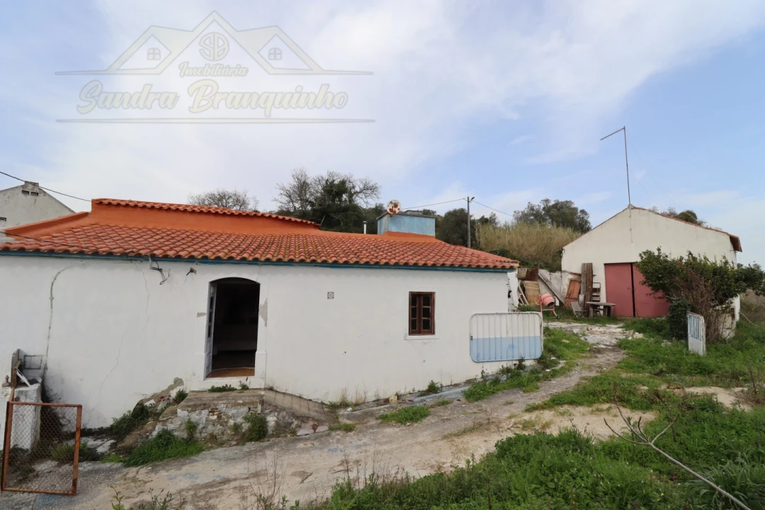 Moradia T3 para Venda em Dois Portos e Runa Foto 20