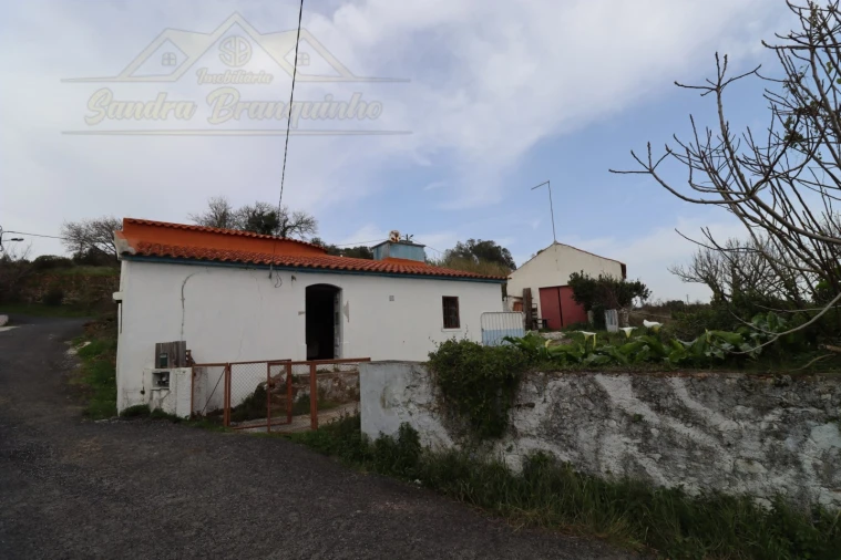 Moradia T3 para Venda em Dois Portos e Runa Foto 26