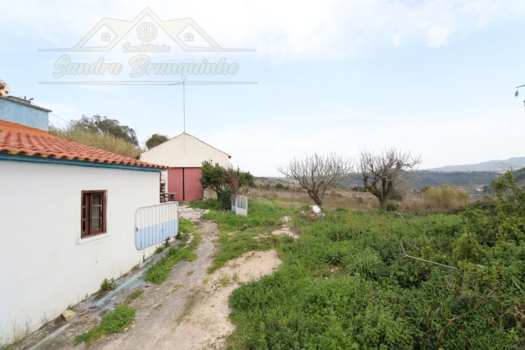 Moradia T3 para Venda em Dois Portos e Runa Foto 27