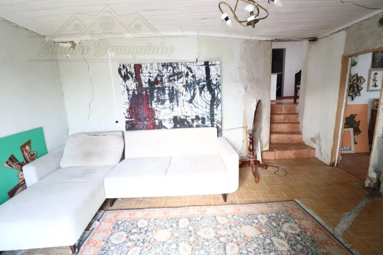 Moradia T3 para Venda em Dois Portos e Runa Foto 49