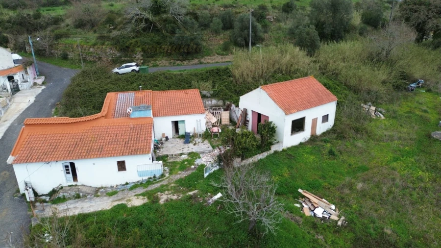 Moradia T3 para Venda em Dois Portos e Runa Foto 1