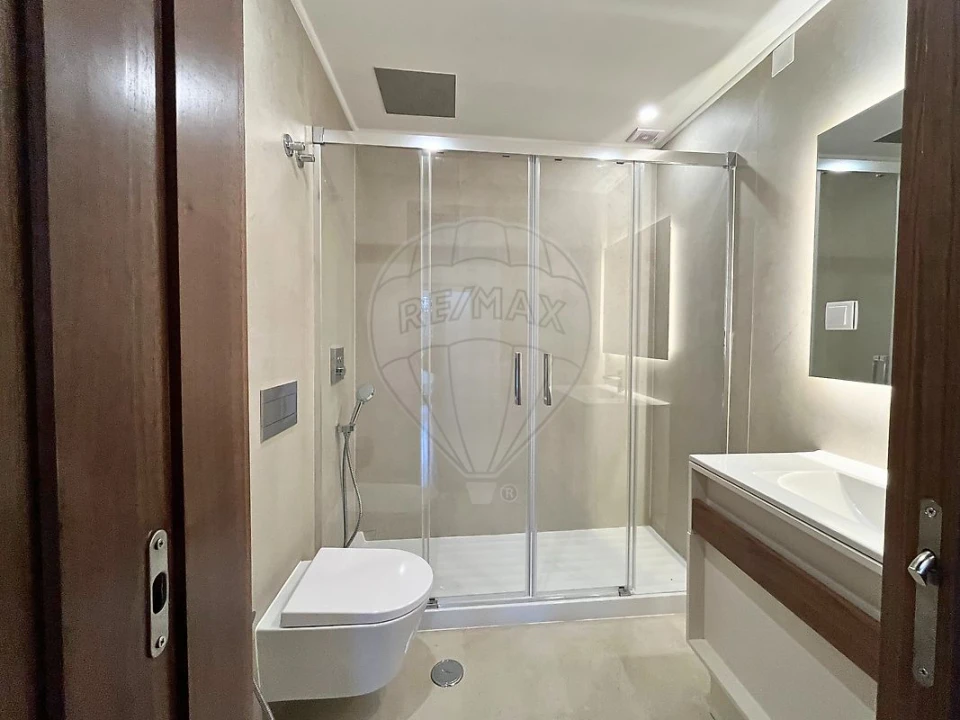 Apartamento T3 para Venda em Avenidas Novas Foto 1