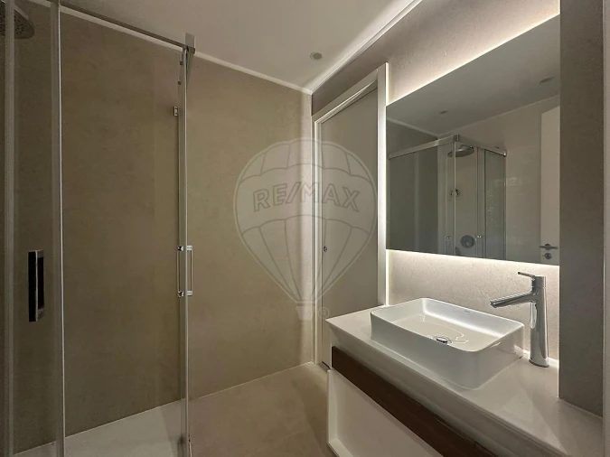 Apartamento T3 para Venda em Avenidas Novas Foto 49