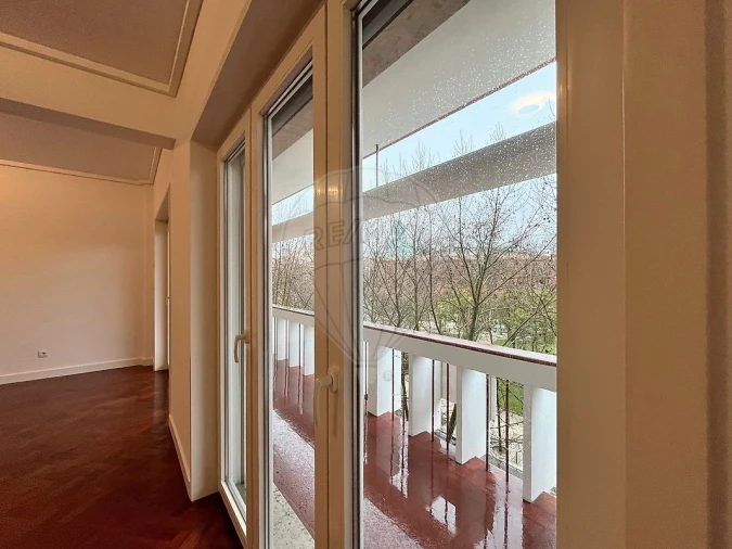 Apartamento T3 para Venda em Avenidas Novas Foto 7