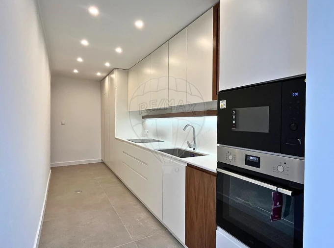Apartamento T3 para Venda em Avenidas Novas Foto 29