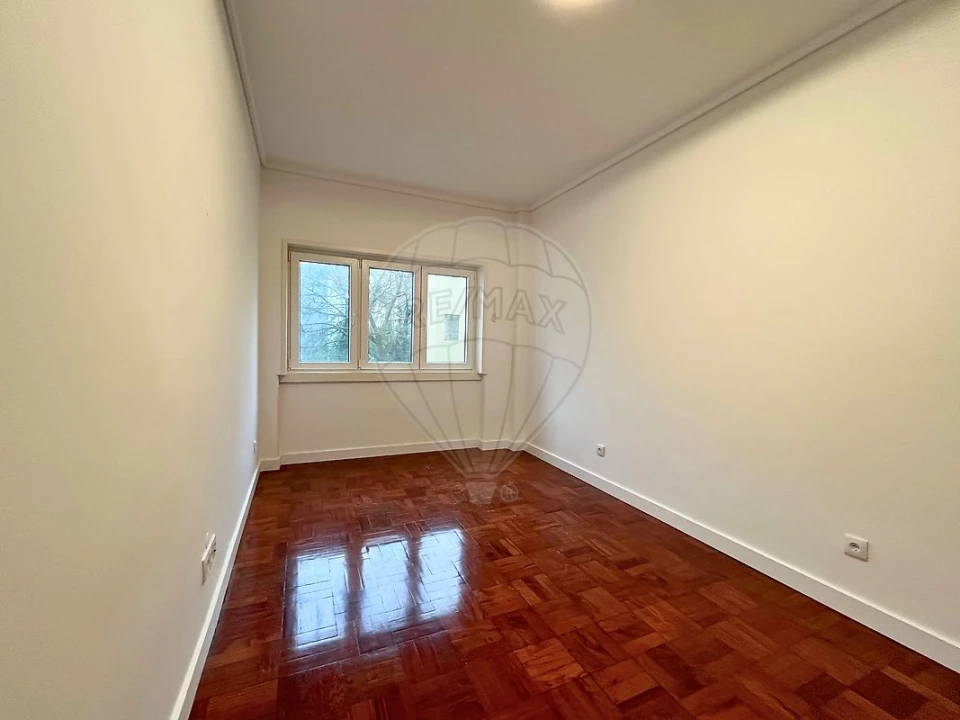 Apartamento T3 para Venda em Avenidas Novas Foto 36