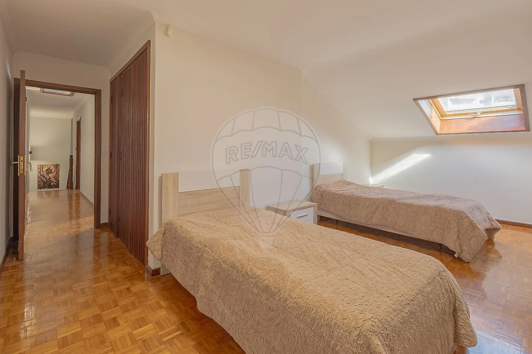 Apartamento T4 para Venda em Mafamude e Vilar do Paraíso Foto 20