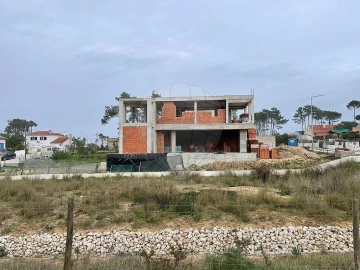 Moradia T3 para Venda em Sesimbra (Castelo)