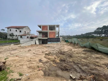 Moradia T3 para Venda em Sesimbra (Castelo)
