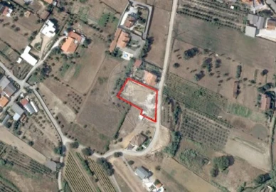 Terreno para Venda em Parceiros e Azoia