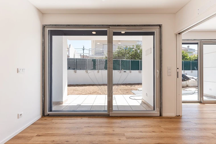 Moradia T3 para Venda em Algueirão-Mem Martins Foto 17